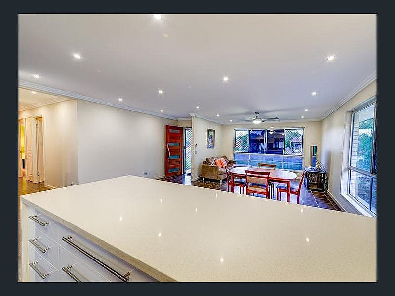 11 Nursery Avenue, Runcorn QLD photograph