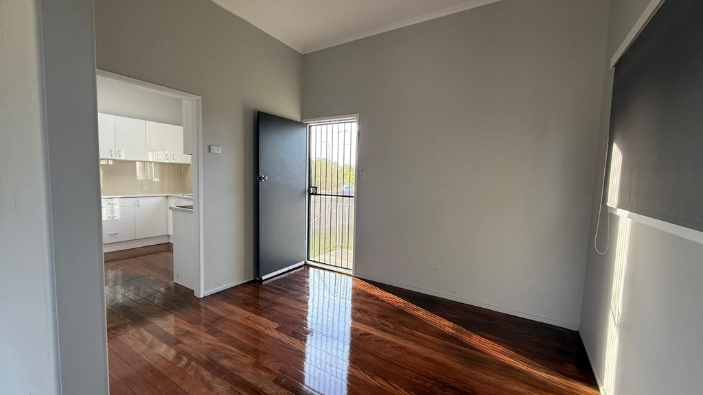 18 Springwood Road, Underwood QLD photograph