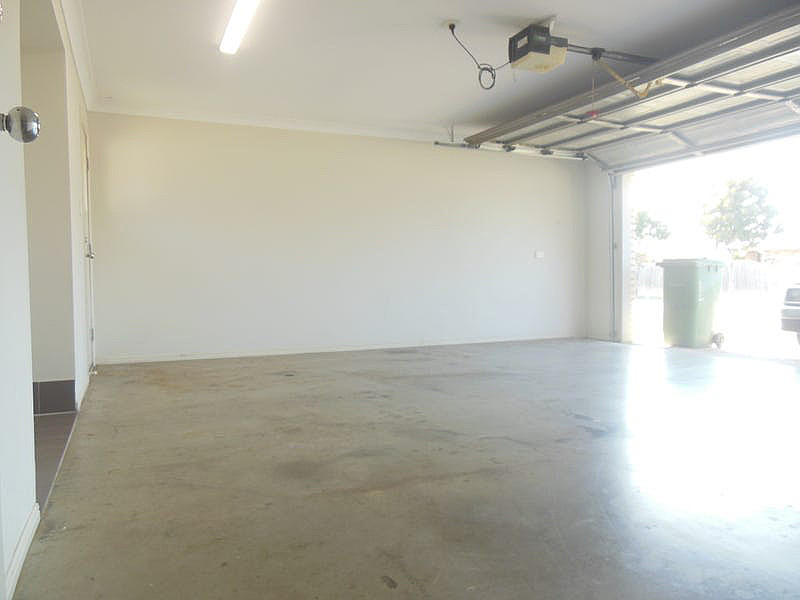 20 Ashmore Close, Marsden QLD photograph