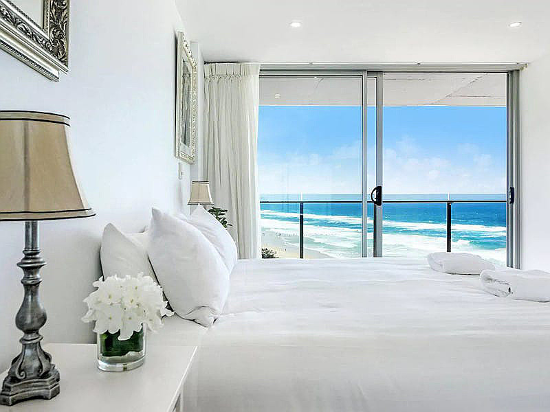 24/1 The Esplanade, Surfers Paradise QLD