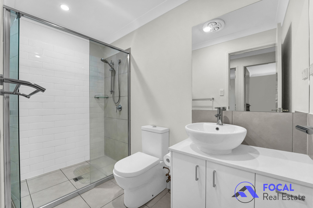 22 Folkes Close, Bellbird Park QLD photograph