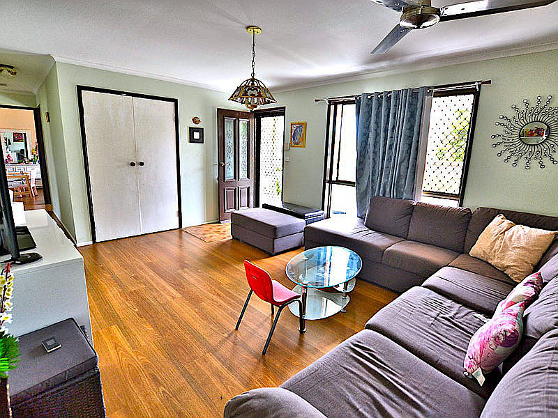 1 Deputor Street, Rochedale South QLD photograph