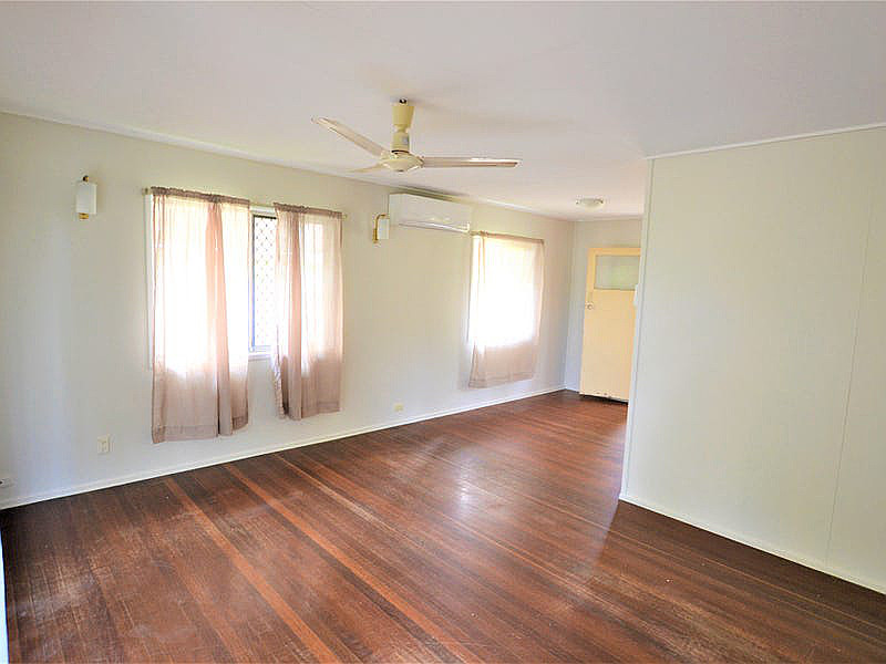 89 Goman, Sunnybank Hills QLD photograph