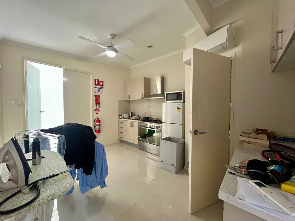 2/141 Station Road, Loganlea QLD photograph