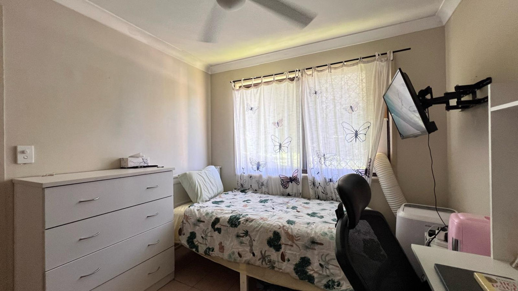 6 Meranti Street, Crestmead QLD photograph