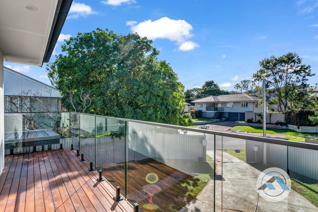 20 Janette Street, Camp Hill QLD photograph