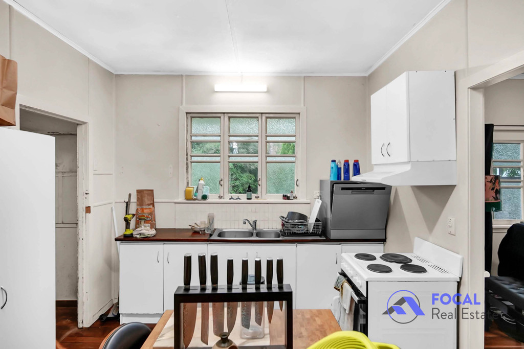 100 Acacia Drive, Ashgrove QLD photograph