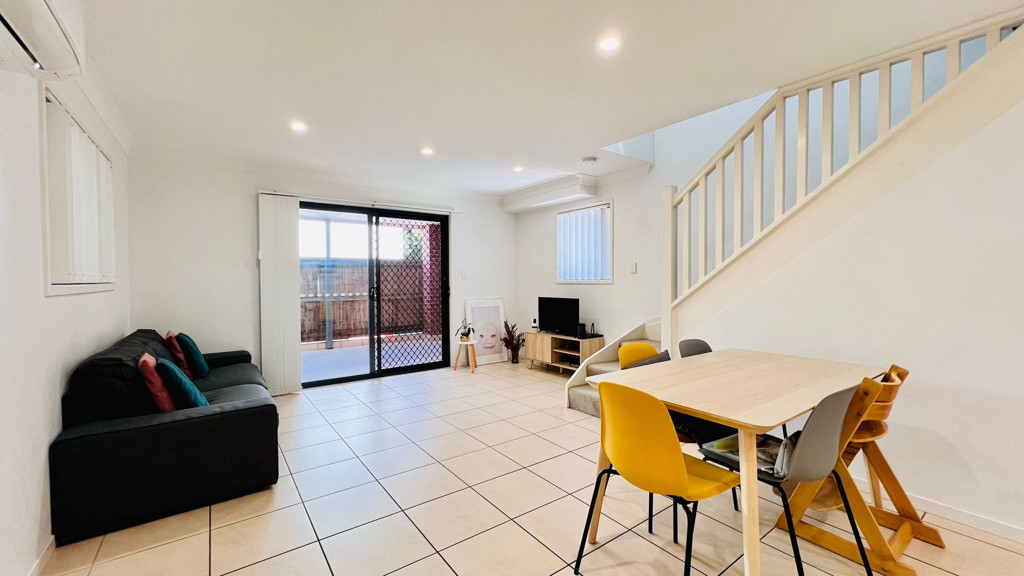 10/74 Creek Road, Mount Gravatt East QLD photograph