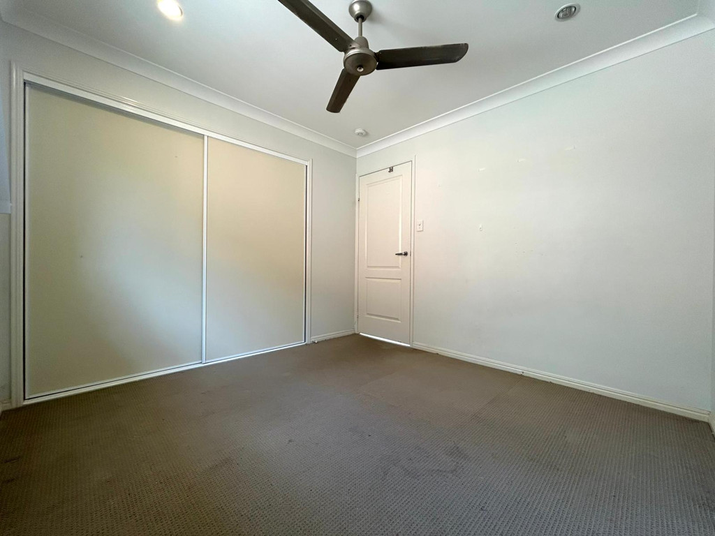 14B Karawatha Street, Springwood QLD photograph