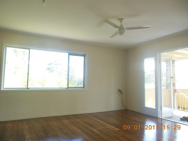 75 Wembley Road, Woodridge QLD photograph