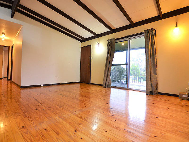 7 Thora Street, Crestmead QLD photograph