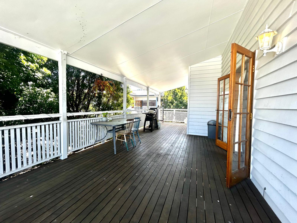 21 Salstone Street, Kangaroo Point QLD photograph