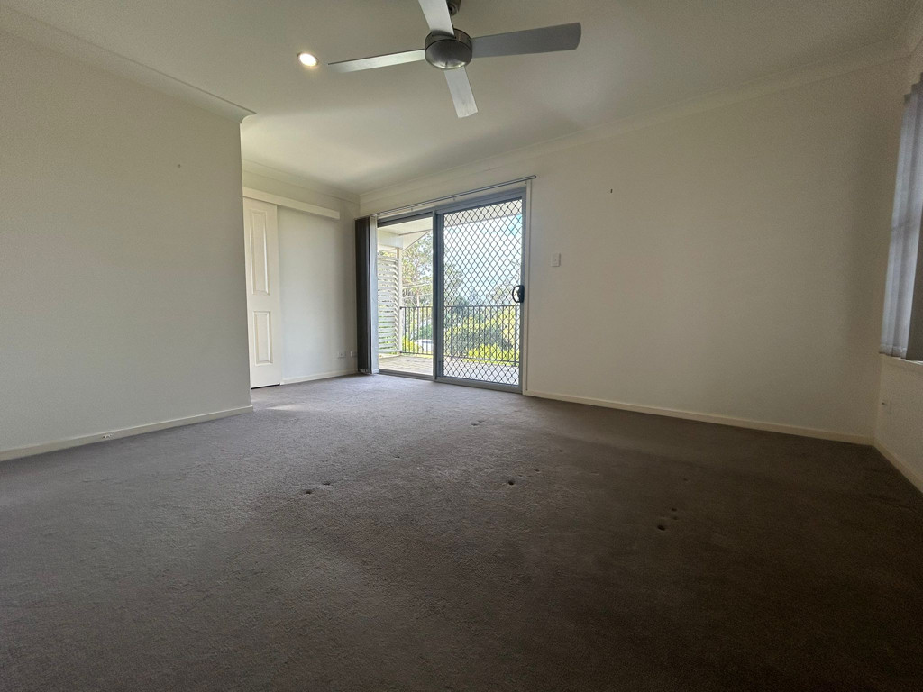 12A Karawatha Street, Springwood QLD photograph