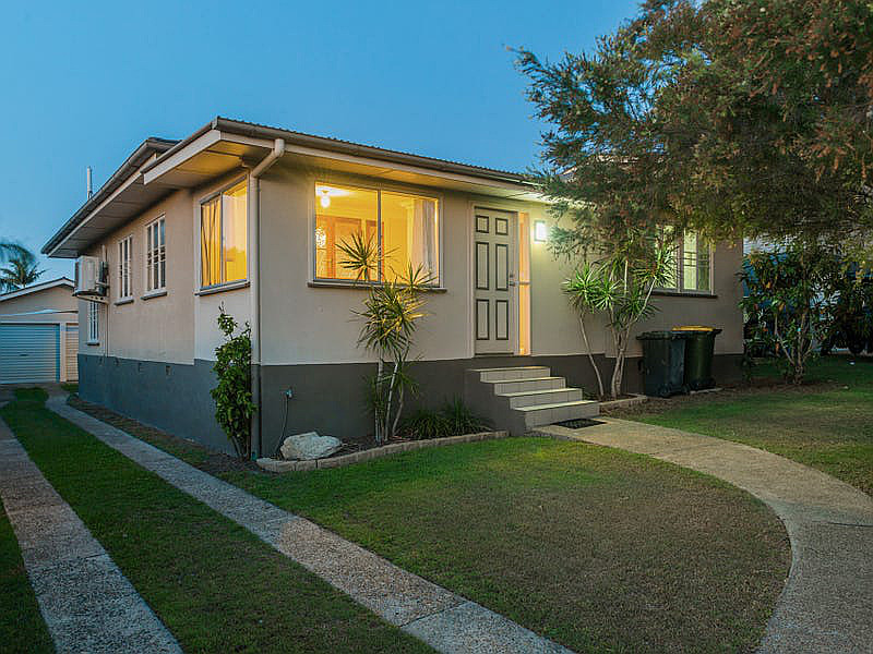 76 Hammersmith Street, Coopers Plains QLD