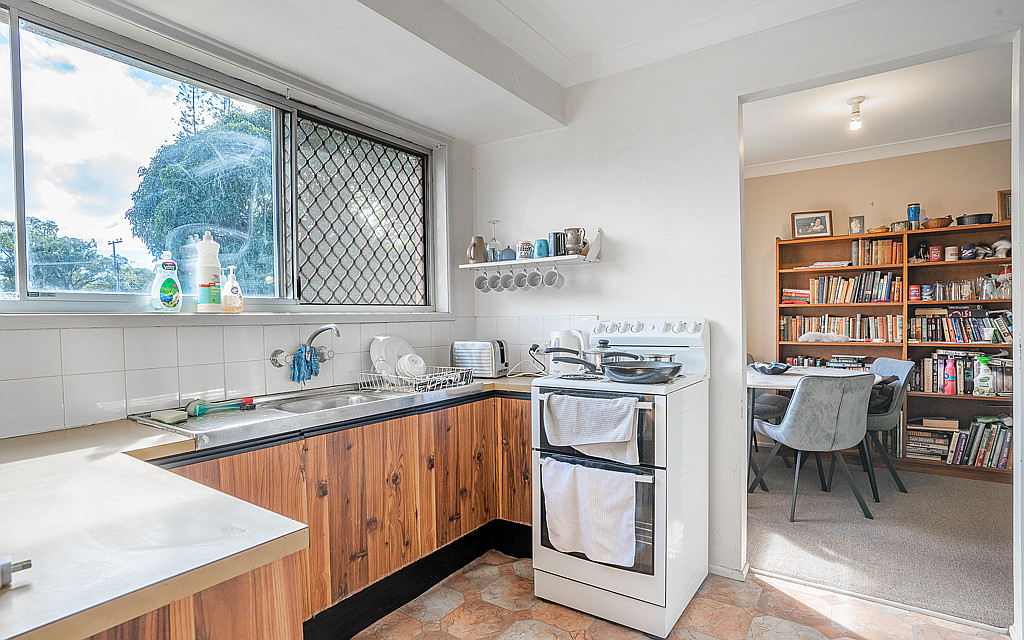 34 Murrajong Road, Springwood QLD photograph