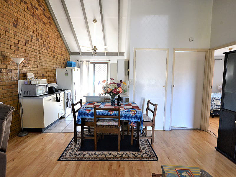 3/129 North Road, Woodridge QLD photograph
