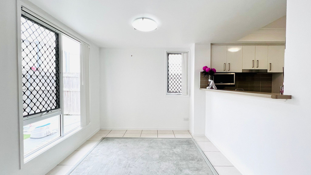 9/1-13 Chase Close, Underwood QLD photograph