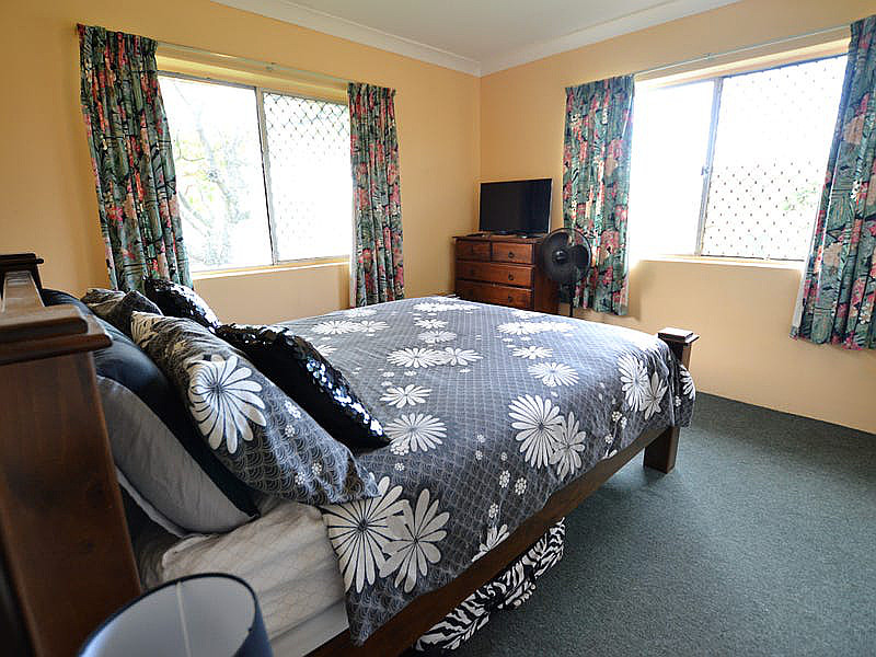 32 Rudge Street, Woodridge QLD photograph