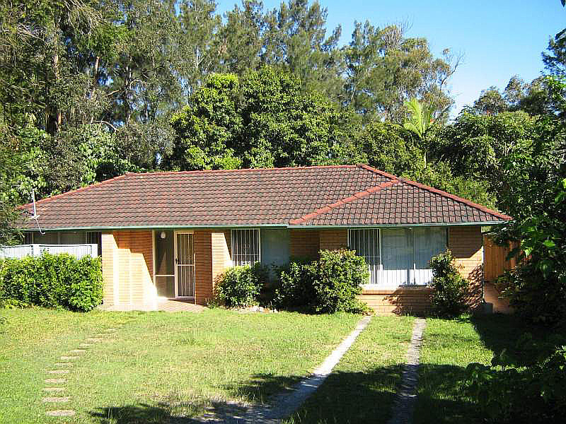 10 Juanita Grove, Springwood QLD