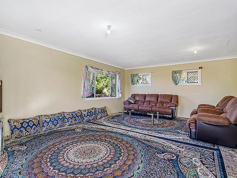 7 Monash Street, Woodridge QLD photograph