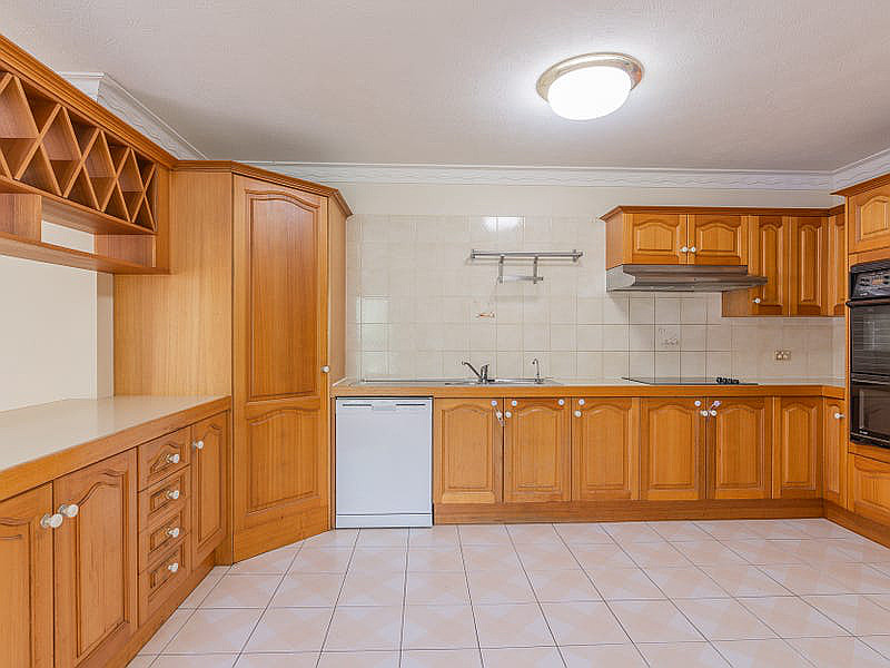 3/12 Earle Lane, Toowong QLD photograph
