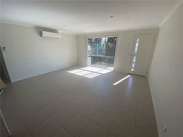 U1/1 Conjola Lane, Waterford QLD photograph