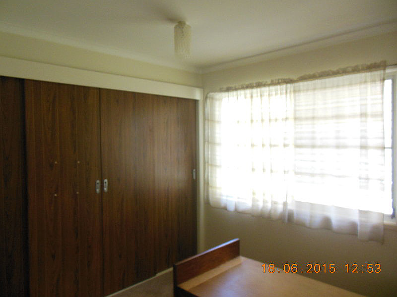 18 Douglas Street, Loganlea QLD photograph