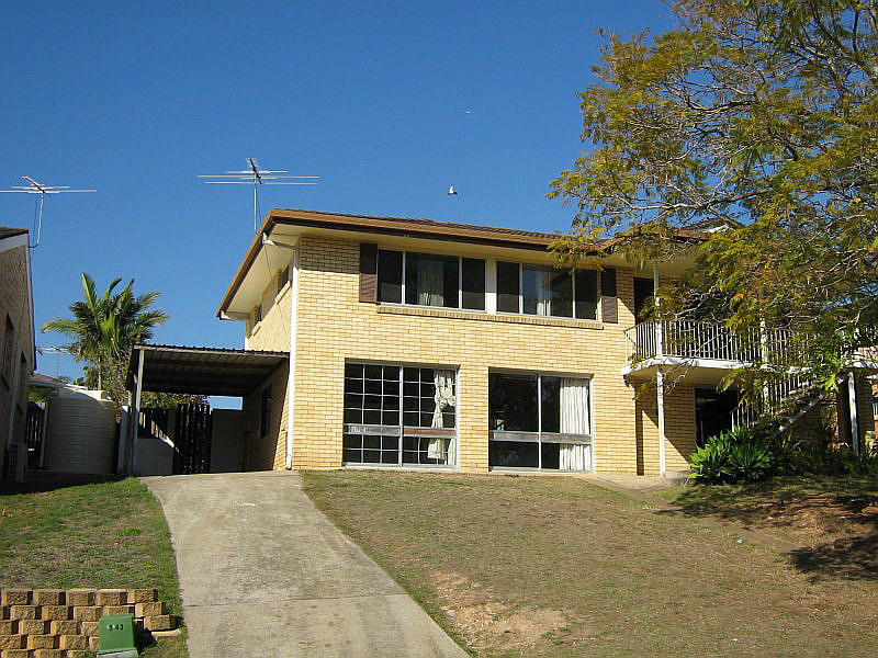 18 Arkindale Street, Nathan QLD