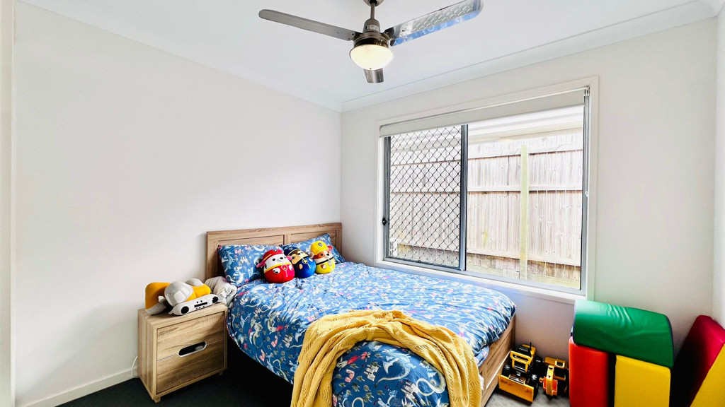 1/73 Burnett Drive, Holmview QLD photograph