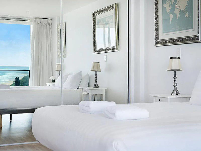 24/1 The Esplanade, Surfers Paradise QLD photograph