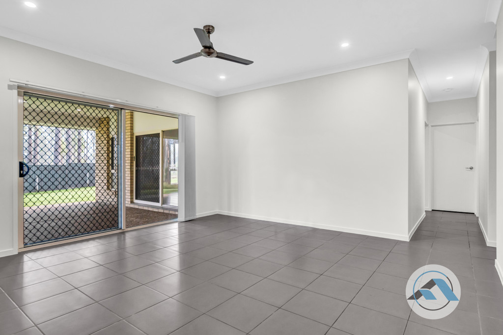 13 Fairthorne Court, D'Aguilar QLD photograph
