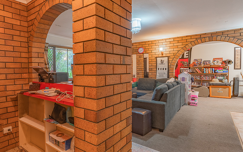 Study/Lounge Room