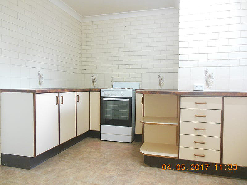 2/335 Kingston Road, Woodridge QLD photograph