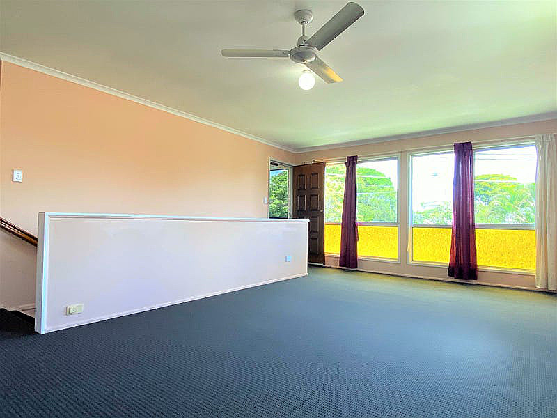 6 Bates Street, Springwood QLD photograph