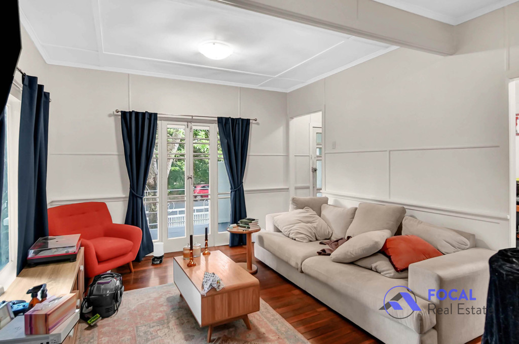 100 Acacia Drive, Ashgrove QLD photograph