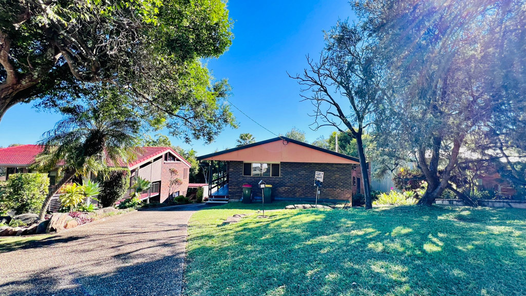 45 Brodie Street, Holland Park West QLD