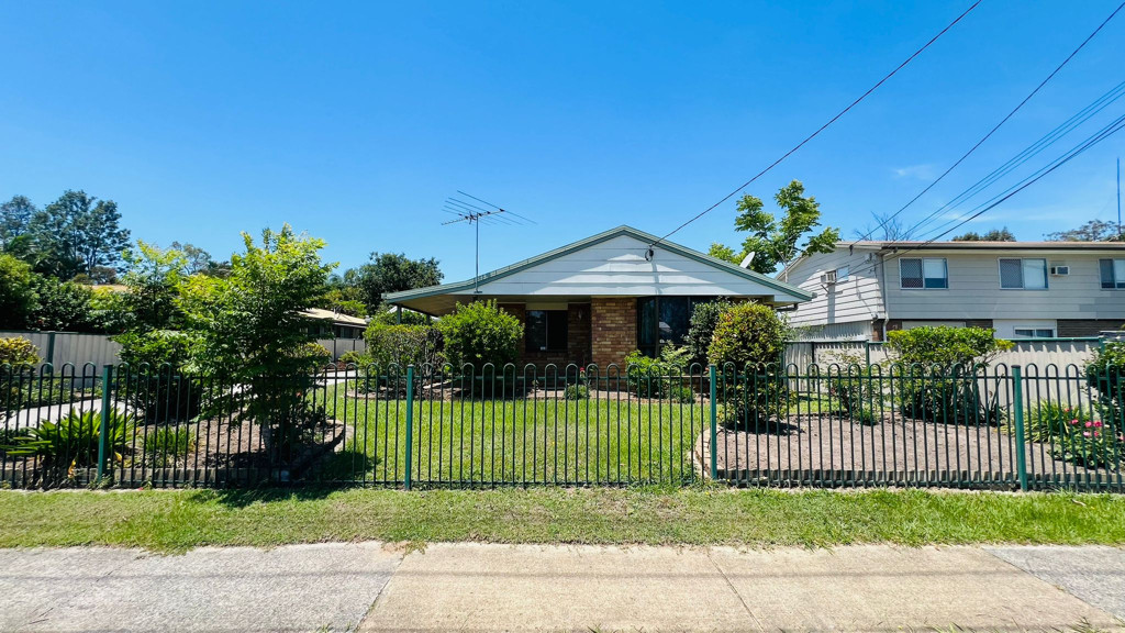 39 First Avenue, Marsden QLD