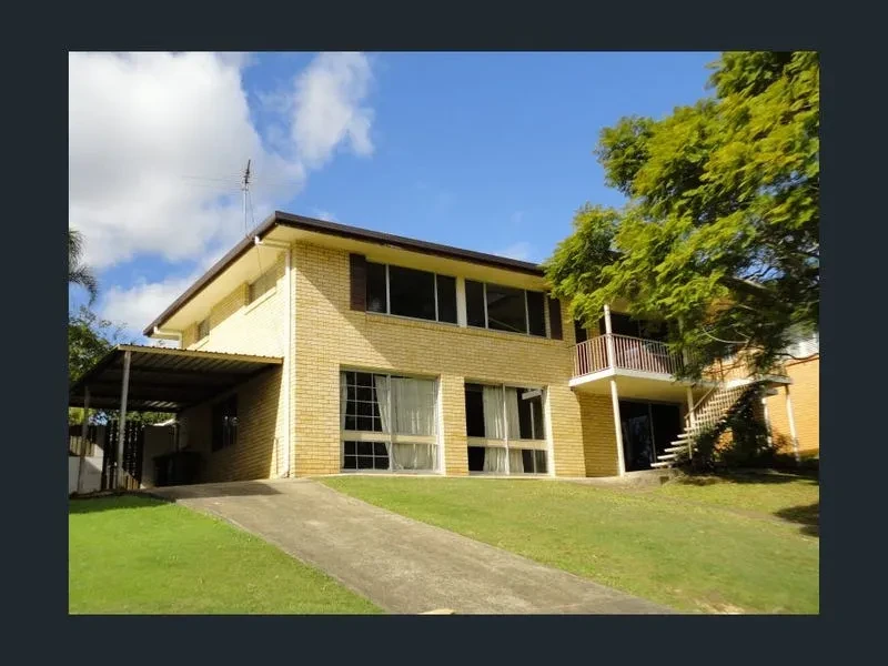 18 Arkindale Street, Nathan QLD