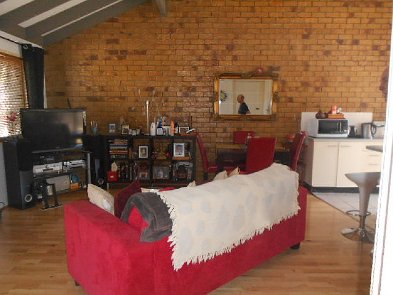 3/129 North Road, Woodridge QLD photograph