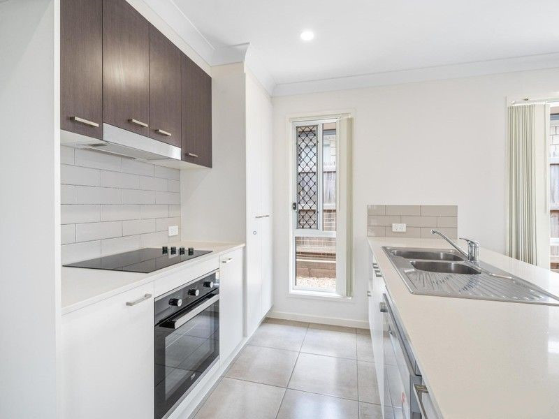 1 Tregole Street, Yarrabilba QLD