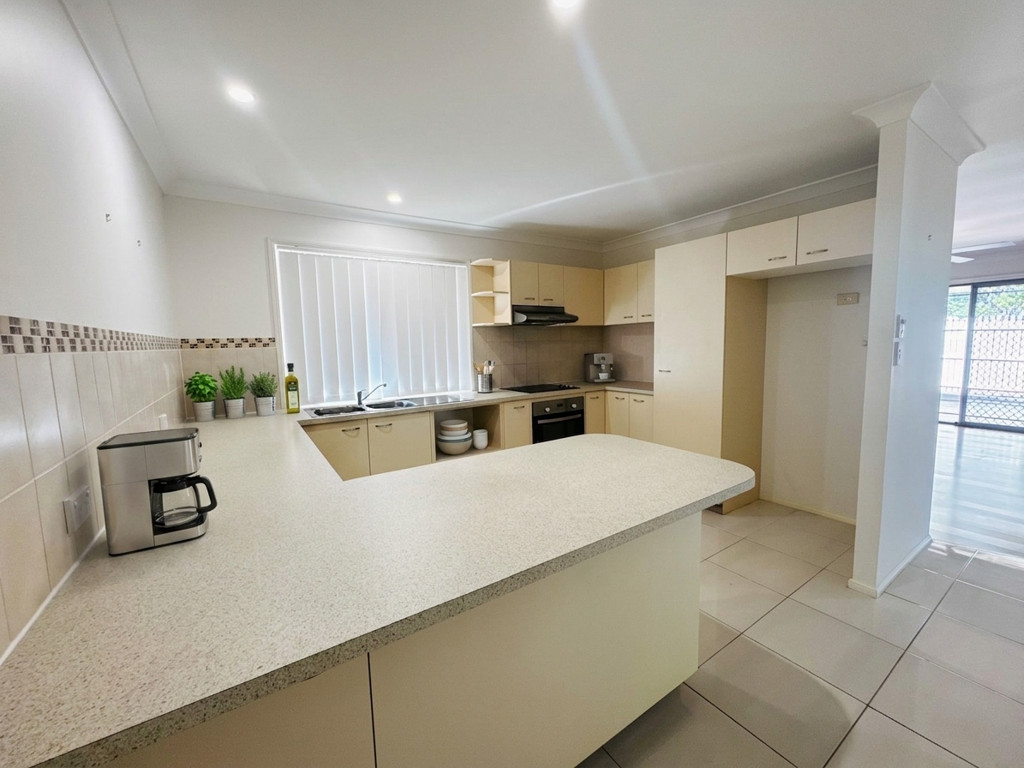 2 FARR JONES COURT, Daisy Hill QLD photograph