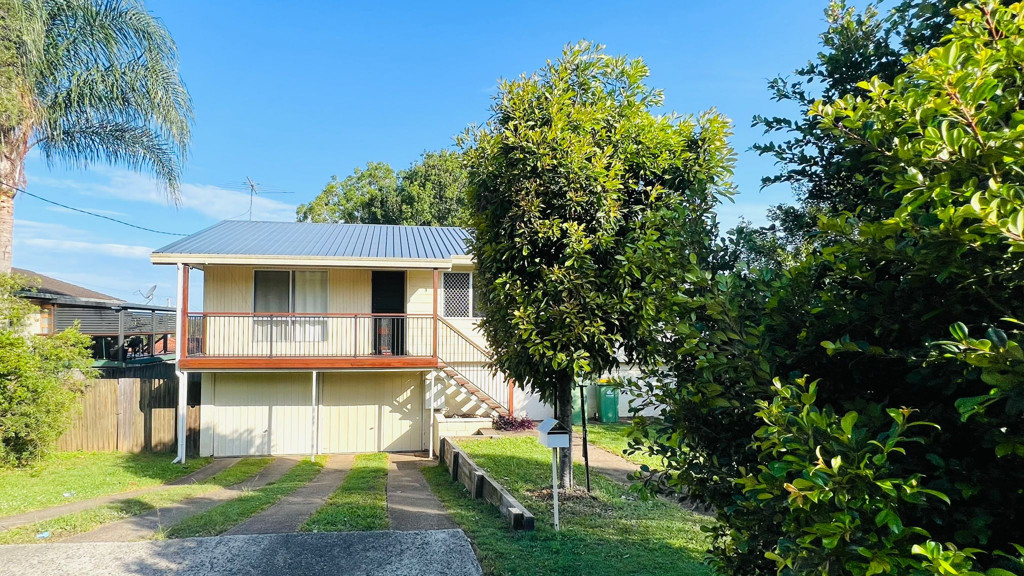 3 Dahlia Street, Daisy Hill QLD