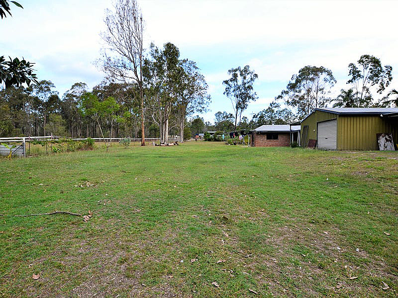35 Violet Road, Greenbank QLD photograph