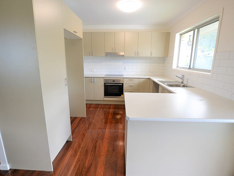 18 Arkindale Street, Nathan QLD photograph