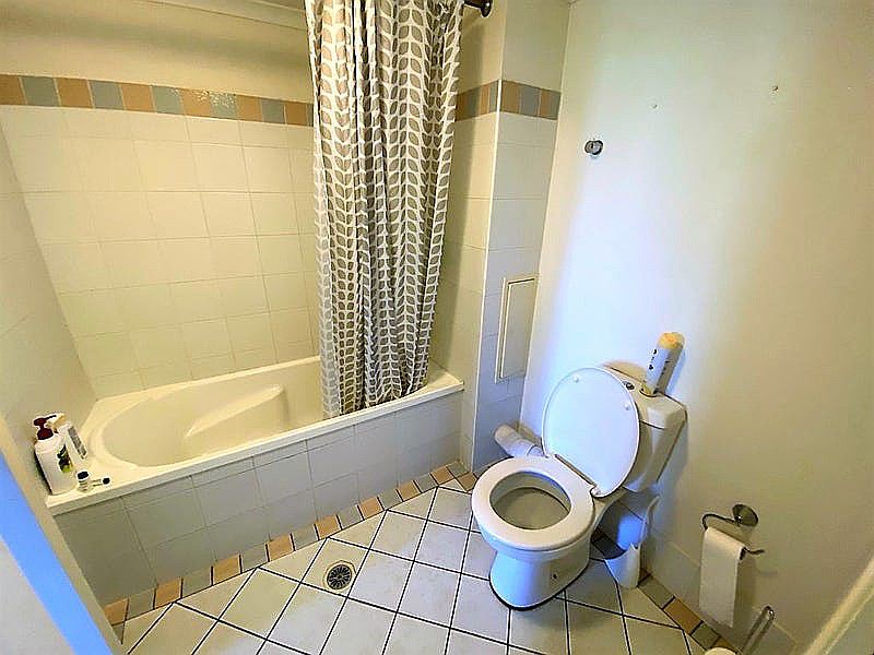 1 Paradise Island Drive, Surfers Paradise QLD photograph