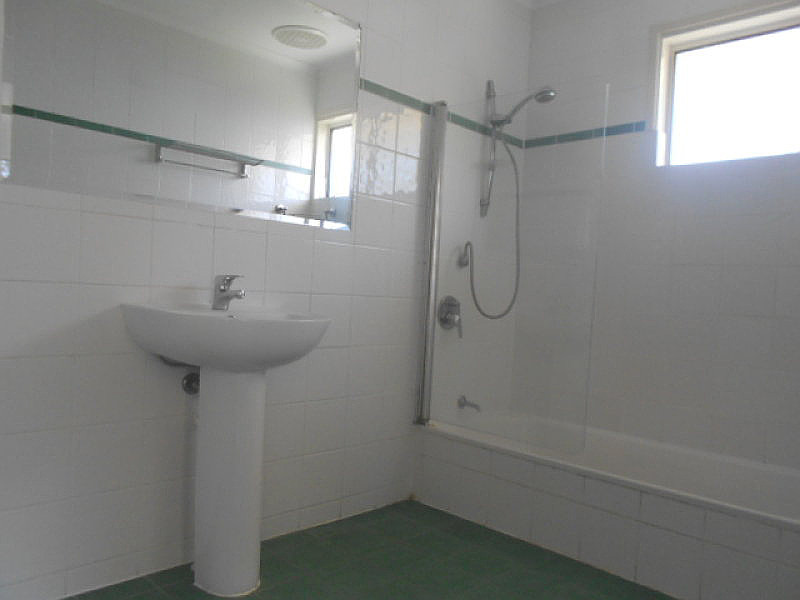 8 Mullen Street, Woodridge QLD photograph