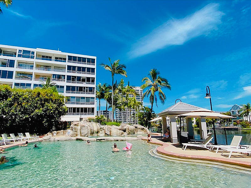 1 Paradise Island Drive, Surfers Paradise QLD