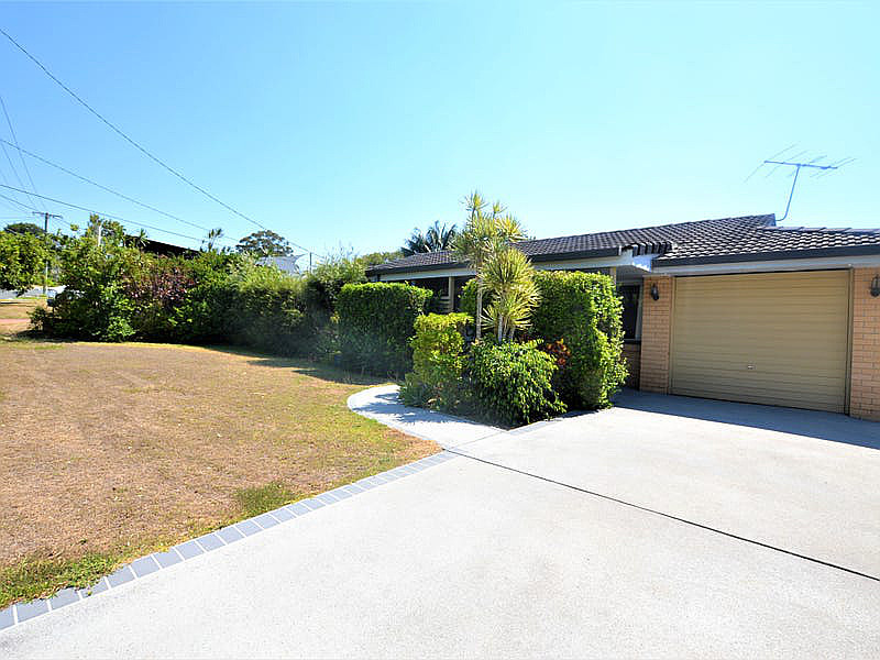 22 Whitfield Avenue, Springwood QLD