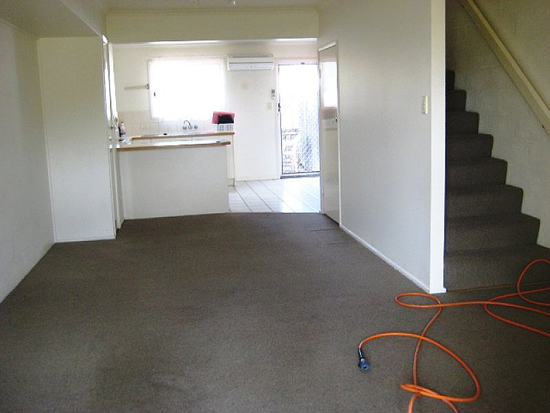 4/32 Lindsay Street, Bundamba QLD photograph