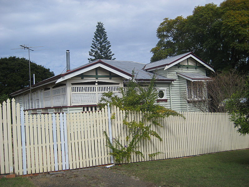 42 Cribb Street, Sadliers Crossing QLD